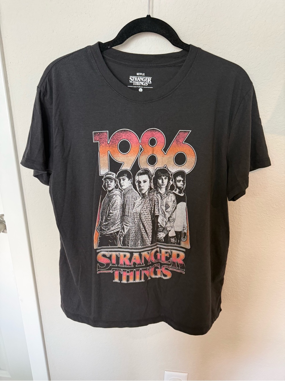NETFLIX Stranger Things 1986 Black Graphic Tee